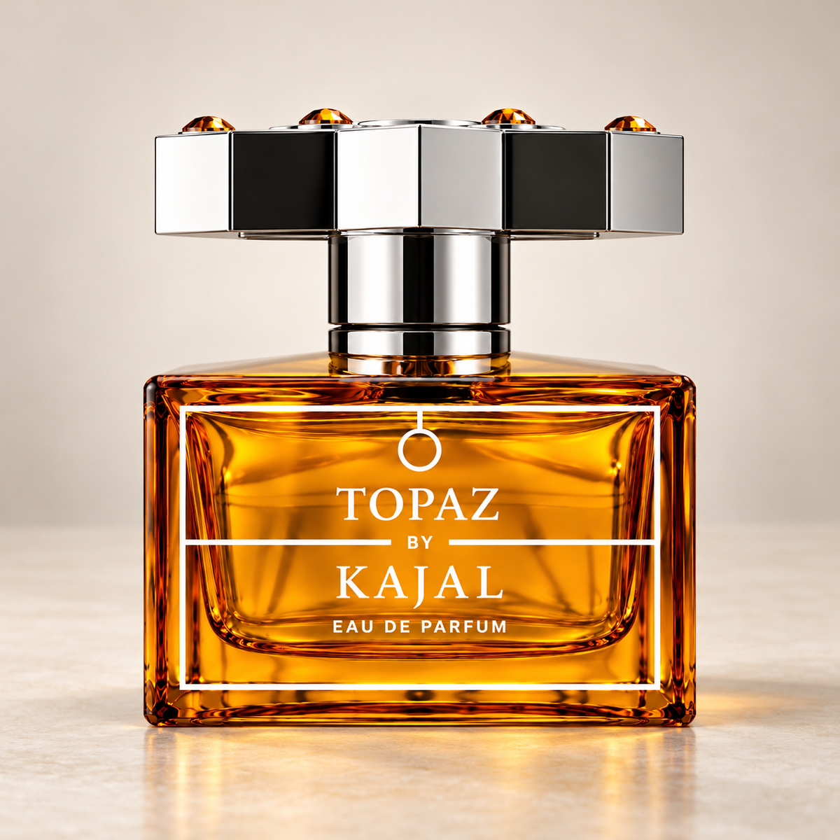 Topaz de Kajal, flacon de face