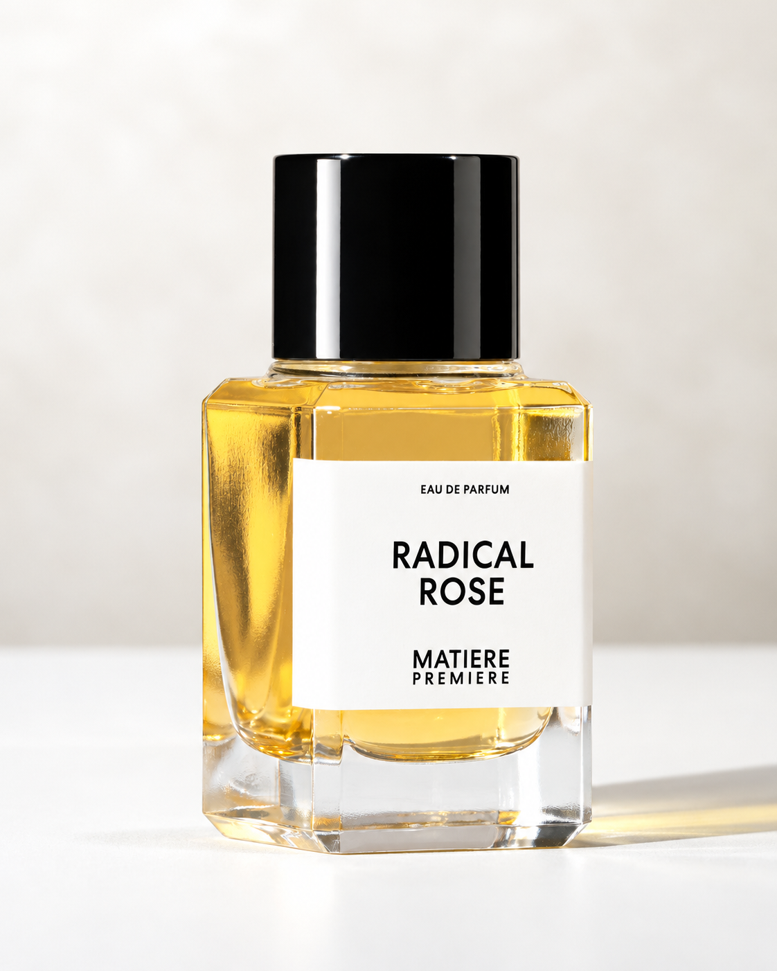 Radical Rose de Matière Première, flacon de trois quarts
